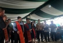 Bupati dan Wakil Bupati Samosir Kunjungi Rumah Duka Alm Opung Ramses Naibaho Boru di Siogung ogung