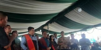 Bupati dan Wakil Bupati Samosir Kunjungi Rumah Duka Alm Opung Ramses Naibaho Boru di Siogung ogung