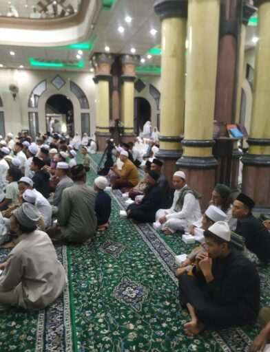 Ratusan Jemaah Hadiri Tour Haflah Qori Internasional di Mataram, Polsek Pastikan Kegiatan Aman dan Khidmat Ratusan Jemaah Hadiri Tour Haflah Qori Internasional di Mataram, Polsek Pastikan Kegiatan Aman dan Khidmat