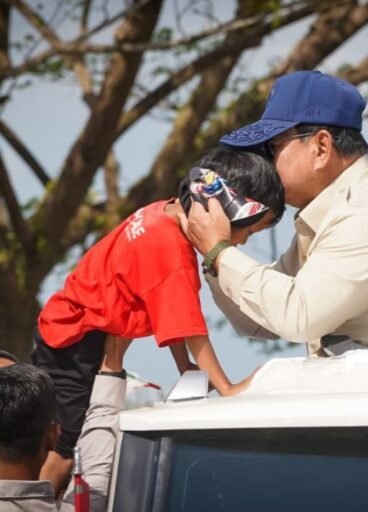 Presiden Prabowo Merasa Berhutang kepada Rakyat NTB Presiden Prabowo Merasa Berhutang kepada Rakyat NTB