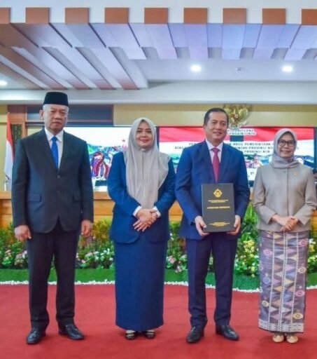 Membaca Postur APBD NTB 2027: Optimisme Fiskal di Tengah Tantangan Kemandirian Daerah Membaca Postur APBD NTB 2027: Optimisme Fiskal di Tengah Tantangan Kemandirian Daerah