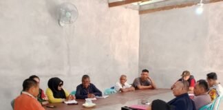 Bhabinkamtibmas Polsek Lingsar Selesaikan Sengketa Penebangan Pohon dan Pantau Penyaluran MBG