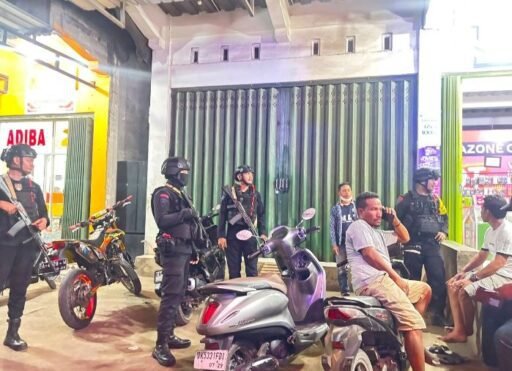 Brimob Polda NTB Gelar Patroli Rinjani Presisi Serentak, Perkuat Keamanan di Seluruh Wilayah Brimob Polda NTB Gelar Patroli Rinjani Presisi Serentak, Perkuat Keamanan di Seluruh Wilayah