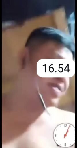 Viral Video Diduga Napi Lapas Curup Kelas IIA Bebas Gunakan HP, Warganet Soroti Kinerja Petugas Viral Video Diduga Napi Lapas Curup Kelas IIA Bebas Gunakan HP, Warganet Soroti Kinerja Petugas