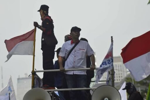 GERTAK Desak KPK Ungkap Dugaan Mafia Impor di DJBC GERTAK Desak KPK Ungkap Dugaan Mafia Impor di DJBC