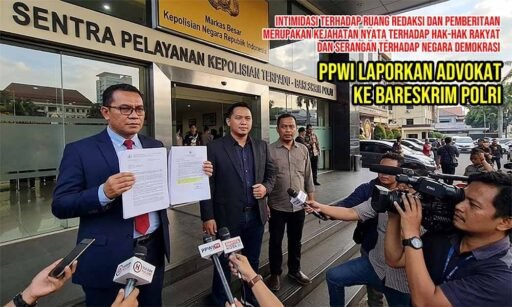 Buntut Intimidasi Ruang Redaksi, Wilson Lalengke Seret Kuasa Hukum Martin Tampubolon ke Mabes Polri Buntut Intimidasi Ruang Redaksi, Wilson Lalengke Seret Kuasa Hukum Martin Tampubolon ke Mabes Polri