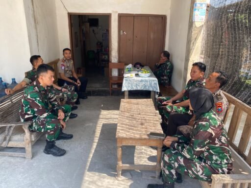Kapolsek Ngimbang Gelar Kunjungan Silahturohmi Ke YON TP 887/KJM Di Ngimbang Kapolsek Ngimbang Gelar Kunjungan Silahturohmi Ke YON TP 887/KJM Di Ngimbang