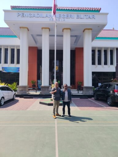LBH IRO YUDHO WICAKSONO Hadiri Sidang Pengajuan Akta Van Dading di PN Blitar LBH IRO YUDHO WICAKSONO Hadiri Sidang Pengajuan Akta Van Dading di PN Blitar