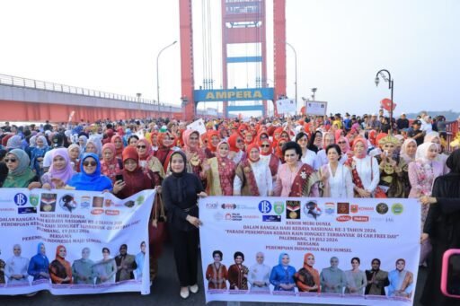 Nannie Hadi Tjahjanto: Kebaya Adalah Simbol Perjuangan Perempuan dan Kekuatan Budaya Bangsa Nannie Hadi Tjahjanto: Kebaya Adalah Simbol Perjuangan Perempuan dan Kekuatan Budaya Bangsa
