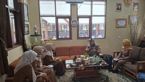 Diskominfo Purwakarta Dampingi SDN Ciwangi, Ini Penjelasannya Diskominfo Purwakarta Dampingi SDN Ciwangi, Ini Penjelasannya
