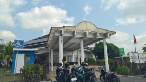 Pejabat Sering ‘Saling Silang’ Tak di Tempat, Pelayanan BPKAD PALI Menuai Sorotan Tajam Warga. Pejabat Sering ‘Saling Silang’ Tak di Tempat, Pelayanan BPKAD PALI Menuai Sorotan Tajam Warga.