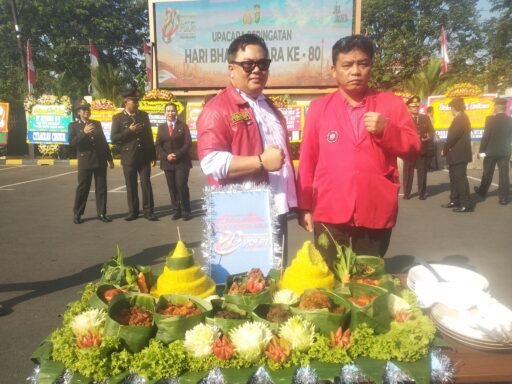 Hari Bhayangkara ke-80, DPC Pemuda Batak Bersatu Kota Bekasi Pererat Sinergitas dengan Polri Hari Bhayangkara ke-80, DPC Pemuda Batak Bersatu Kota Bekasi Pererat Sinergitas dengan Polri