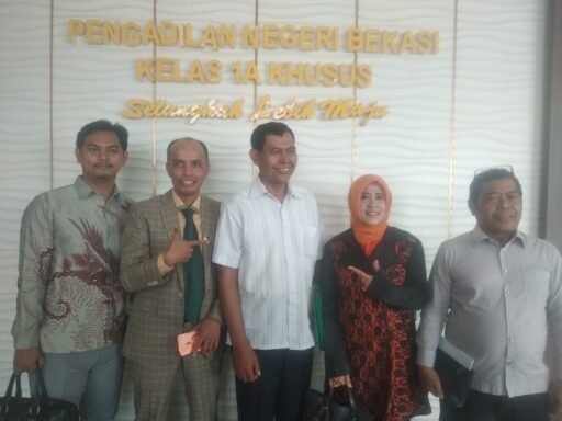 SIDANG PEMBUKTIAN PRAPERADILAN SP3 POLRES: KUASA HUKUM DAN PEMOHON DESAK HAKIM MEMBUKA KEMBALI KASUS SIDANG PEMBUKTIAN PRAPERADILAN SP3 POLRES: KUASA HUKUM DAN PEMOHON DESAK HAKIM MEMBUKA KEMBALI KASUS