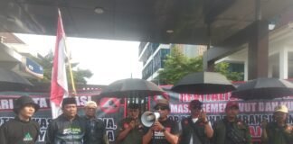 LSM TRIGA NUSANTARA INDONESIA Kawal Dugaan Permasalahan Tiga Pasar, Gelar Aksi Damai di Kejari Kota Bekasi
