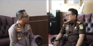 *KAPOLRES MUKOMUKO ERATKAN SINERGI ANTAR APARAT PENEGAK HUKUM MELALUI SILATURAHMI KHUSUS KE KEJARI MUKOMUKO*