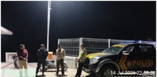 Gencar Patroli Blue Light Polsek Ngimbang Aktifkan Siskamtibmas Di Daerah Rawan Kriminal