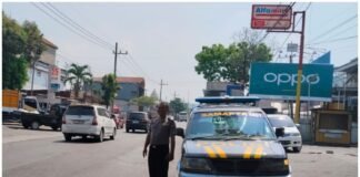 Polsek Ngimbang Gelar Patroli Harkamtibmas Di Obvit Guna Cegah Kriminalitas di Siang Hari