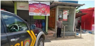 Personil Polsek Ngimbang Gelar Patroli Harkamtibmas Di Obvit Guna Cegah Kriminalitas Dan Premanisme
