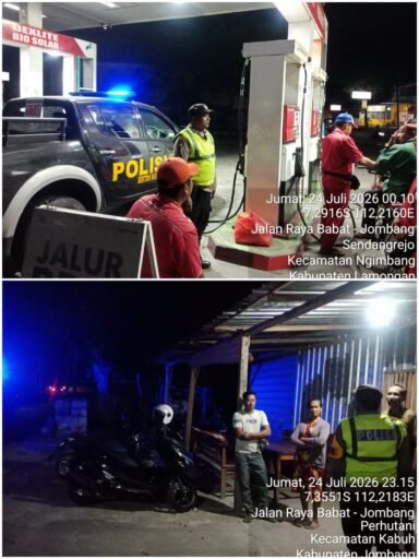 Polsek Ngimbang Gelar Patroli Blue Light Guna Menjaga Siskamtibmas Daerah Rawan Kriminal Di Wilayah Ngimbang Polsek Ngimbang Gelar Patroli Blue Light Guna Menjaga Siskamtibmas Daerah Rawan Kriminal Di Wilayah Ngimbang