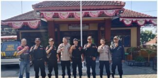 Kapolsek Ngimbang Terima Kunjungan Silahturohmi SENKOM Kecamatan Ngimbang di Mapolsek Ngimbang