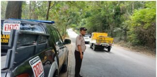 Polsek Ngimbang Gelar Patroli Harkamtibmas Guna Cegah Kriminalitas Dan Premanisme Di Wilayah Ngimbang