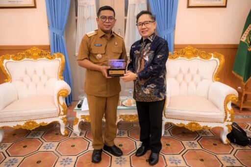 Investor Vietnam Lirik Banten, Andra Soni Tawarkan Keunggulan Lokasi dan Infrastruktur Investor Vietnam Lirik Banten, Andra Soni Tawarkan Keunggulan Lokasi dan Infrastruktur