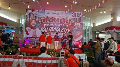 Menjelang HUT RI ke-81, 1.400 Warga dari 18 Tower Kalibata City Jalan Sehat Bersama Menjelang HUT RI ke-81, 1.400 Warga dari 18 Tower Kalibata City Jalan Sehat Bersama
