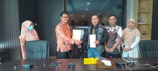 DPD FERARI Sumsel dan UM AD Palembang Dorong Kolaborasi Pendidikan, Praktik Hukum dan Pengabdian Masyarakat DPD FERARI Sumsel dan UM AD Palembang Dorong Kolaborasi Pendidikan, Praktik Hukum dan Pengabdian Masyarakat