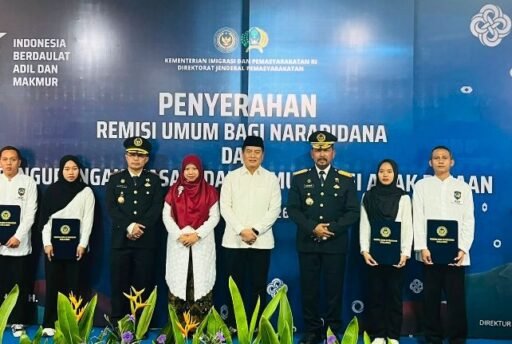 Sebanyak 3.170 Warga Binaan NTB Terima Remisi, Gubernur Ingatkan Tak Ada Kata Terlambat Untuk Berubah Sebanyak 3.170 Warga Binaan NTB Terima Remisi, Gubernur Ingatkan Tak Ada Kata Terlambat Untuk Berubah