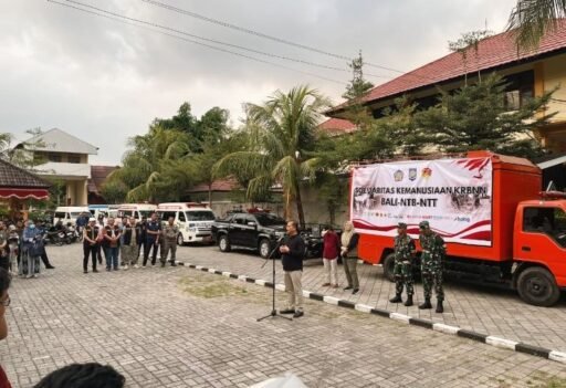 Pemprov NTB Kirim Logistik dan Tim Tanggap Darurat Bencana ke NTT Pemprov NTB Kirim Logistik dan Tim Tanggap Darurat Bencana ke NTT