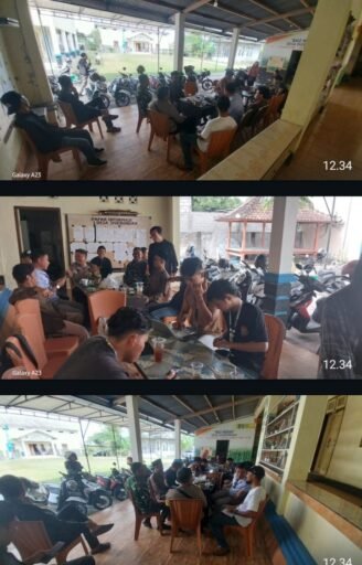 Polsek Lingsar Gencarkan Penyuluhan Hukum, Pemuda Diminta Jauhi Kekerasan Polsek Lingsar Gencarkan Penyuluhan Hukum, Pemuda Diminta Jauhi Kekerasan