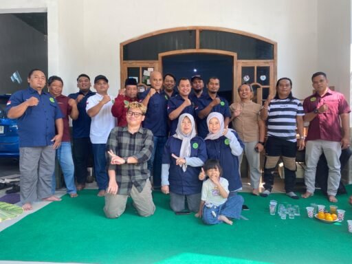 LBH IRO YUDHO WICAKSONO Gelar Pertemuan Rutin, Perkuat Soliditas & Komitmen Pelayanan Hukum kepada Masyarakat LBH IRO YUDHO WICAKSONO Gelar Pertemuan Rutin, Perkuat Soliditas & Komitmen Pelayanan Hukum kepada Masyarakat