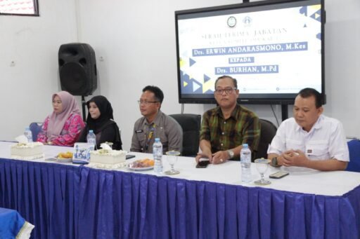 Kolonel Laut (KH) Drs.Burhan, M.Pd Resmi Menjadi Ketua Komite SMK KAL-1 Periode 2026-2030 Kolonel Laut (KH) Drs.Burhan, M.Pd Resmi Menjadi Ketua Komite SMK KAL-1 Periode 2026-2030