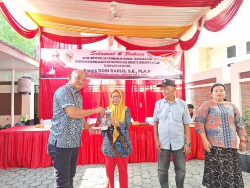 Dihadiri Warga di Dapilnya, Robi Barus S.E M.A.P Kembali Lakukan Wasbang Dihadiri Warga di Dapilnya, Robi Barus S.E M.A.P Kembali Lakukan Wasbang
