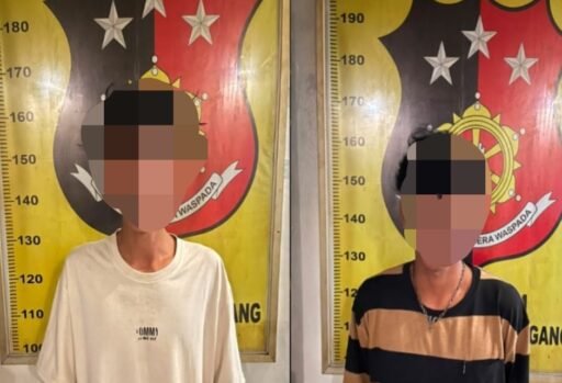 Patroli Dini Hari Bongkar Aksi Pungli di Jalintim Belimbing–Sekayu, Empat Orang Diamankan Polisi Patroli Dini Hari Bongkar Aksi Pungli di Jalintim Belimbing–Sekayu, Empat Orang Diamankan Polisi