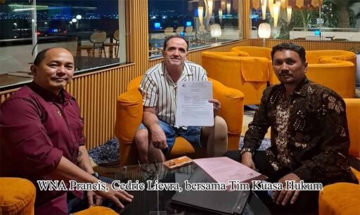 *Bantah Fitnah, Ito Lawputra: Cedric Lievra, WNA Prancis yang Peduli Kesejahteraan Pekerja dan Taat Hukum* *Bantah Fitnah, Ito Lawputra: Cedric Lievra, WNA Prancis yang Peduli Kesejahteraan Pekerja dan Taat Hukum*