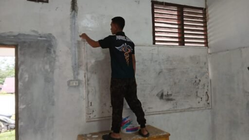 SMK Negeri 1 Nias Selatan Terus Diperbaiki untuk Dukung Sarana Pendidikan SMK Negeri 1 Nias Selatan Terus Diperbaiki untuk Dukung Sarana Pendidikan