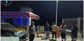 Pastikan Wilayah Ngimbang tetap Aman Personil Polsek Ngimbang Gelar Patroli Blue Light 4C Di Daerah Rawan