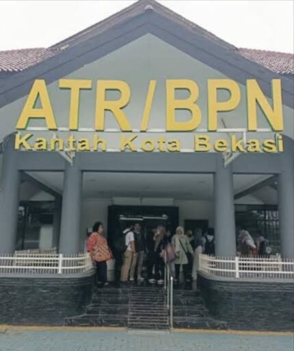 GRIM Soroti Dugaan Ketimpangan Layanan SHM di BPN Kota Bekasi, Desak Klarifikasi Terbuka GRIM Soroti Dugaan Ketimpangan Layanan SHM di BPN Kota Bekasi, Desak Klarifikasi Terbuka