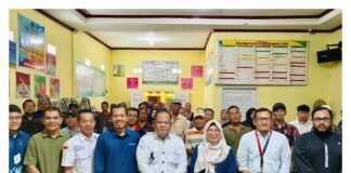 PTBA Perkuat Kemandirian Ekonomi Masyarakat Lahat melalui Budidaya Ayam Petelur