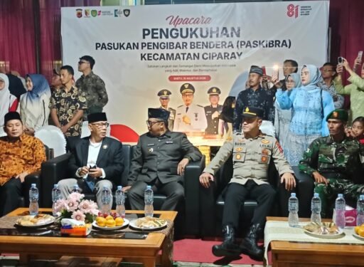 Upacara Pengukuhan Pasukan Pengibar Duplikat Bendera Pusaka Tingkat Kec. Ciparay Tahun 2026 Graha Wira Karya Upacara Pengukuhan Pasukan Pengibar Duplikat Bendera Pusaka Tingkat Kec. Ciparay Tahun 2026 Graha Wira Karya