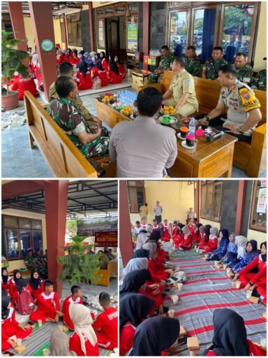 Polsek Ngimbang Gelar Tasyakuran Bersama Forkopimcam Dan PASKIB Kecamatan Ngimbang Polsek Ngimbang Gelar Tasyakuran Bersama Forkopimcam Dan PASKIB Kecamatan Ngimbang