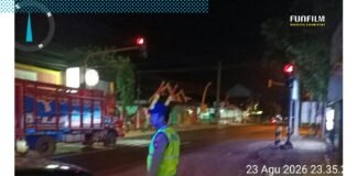 Polsek Ngimbang Gencar Gelar Patroli Blue Light Harkamtibmas Guna Daya Cegah Dan Tangkal 4C