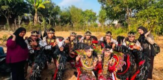 Pukau Ratusan Warga PALI, Aksi Mistis Jaranan ‘Turonggo Setyo Budoyo’ Meriahkan HUT RI ke-81