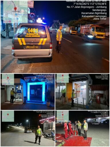 Gencar Patroli Blue Light Polsek Ngimbang Antisipasi Guantibmas Dan Cegah 4C Di Daerah Rawan Gencar Patroli Blue Light Polsek Ngimbang Antisipasi Guantibmas Dan Cegah 4C Di Daerah Rawan