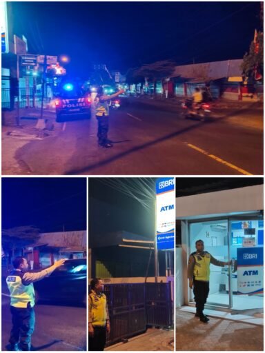 Antisipasi Tindak Kriminal Polsek Ngimbang Gelar Patroli Blue Light 4C, Menyasar Daerah Rawan Antisipasi Tindak Kriminal Polsek Ngimbang Gelar Patroli Blue Light 4C, Menyasar Daerah Rawan