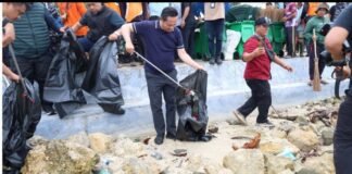 Darurat Sampah Pasar Mandrehe Langgar UU 18/2008, Warga Tagih Tanggung Jawab Bupati Nias Barat