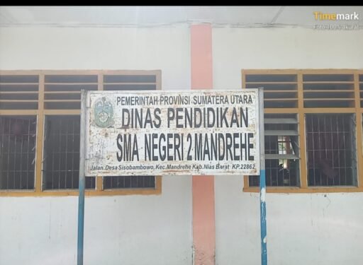 Dugaan korupsi dana bosp rp235,9 juta di sman 2 mandrehe, kepala sekolah yudison hia bungkam` Dugaan korupsi dana bosp rp235,9 juta di sman 2 mandrehe, kepala sekolah yudison hia bungkam`