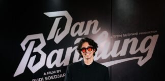 Gala Premiere Film ‘Dan Bandung’ Karya Novelis Legendaris Pidi Baiq