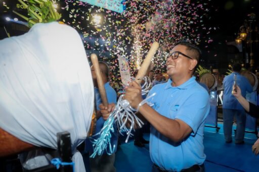 Simbol Kearifan Lokal dan Modernitas, Logo Baru Bank Banten Resmi Diperkenalkan di Kota Serang Simbol Kearifan Lokal dan Modernitas, Logo Baru Bank Banten Resmi Diperkenalkan di Kota Serang
